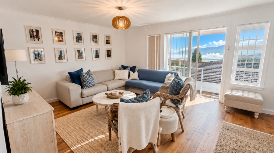 5 Bedroom Property for Sale in Reebok Western Cape
